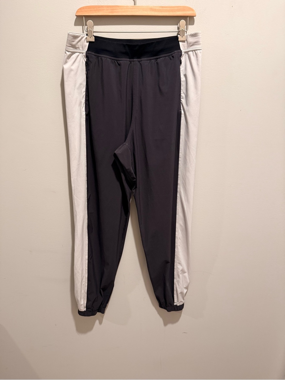 Lululemon Adapted State High-Rise Jogger Colorblock Size 12 - Picture 9 of 12